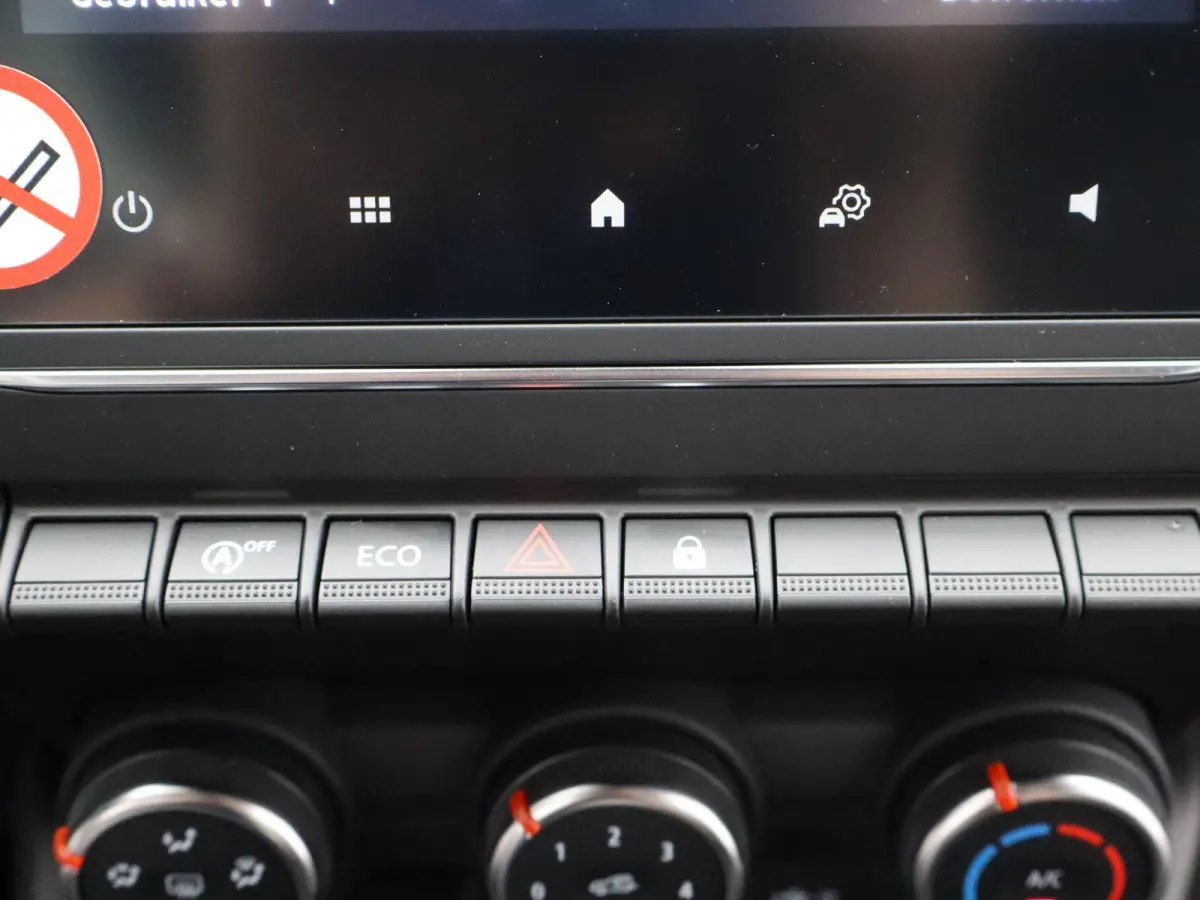 evolution TCe 90 | Apple Carplay/Android Auto | Parkeersensoren |