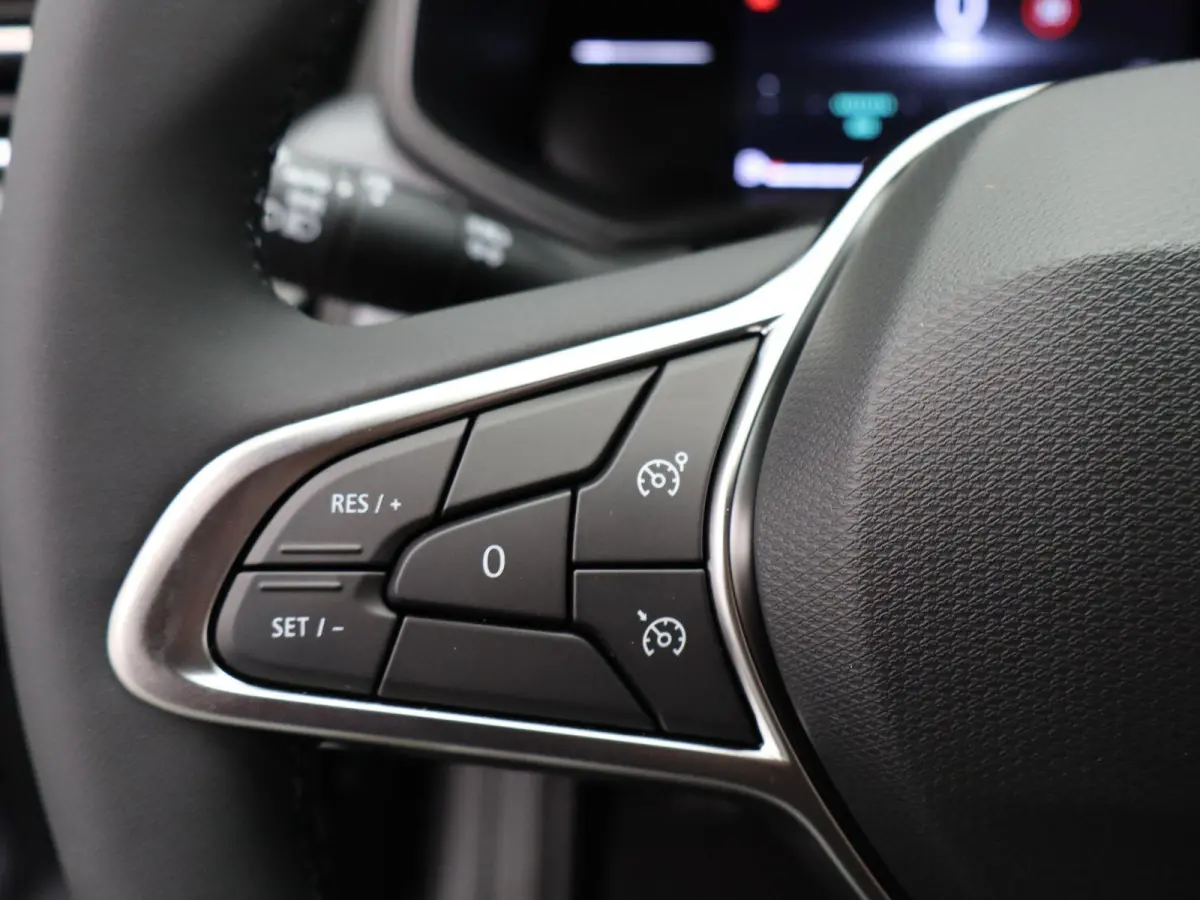 evolution TCe 90 | Apple Carplay/Android Auto | Parkeersensoren |