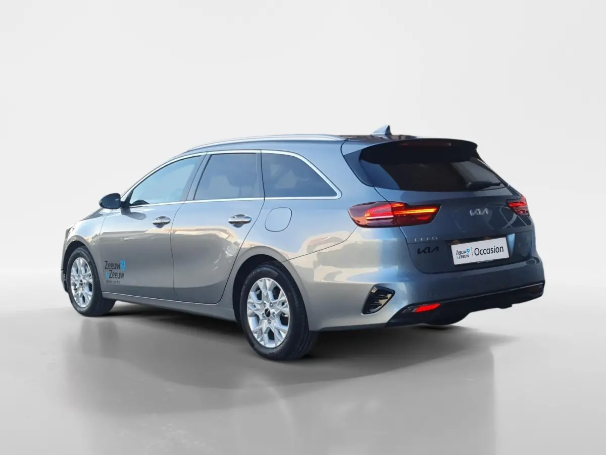 1.0T DynamicPlusLine DEMO | Direct beschikbaar | Stoel en stuurverwarming | Dodehoekdetectie | Getinte ramen achter | Elektrische achterklep | Keyless met startknop | Parkeersensoren voor en