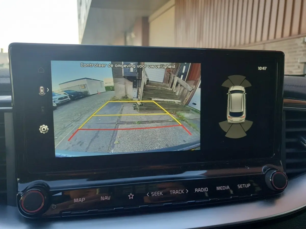 1.0T DynamicPlusLine DEMO | Direct beschikbaar | Stoel en stuurverwarming | Dodehoekdetectie | Getinte ramen achter | Elektrische achterklep | Keyless met startknop | Parkeersensoren voor en