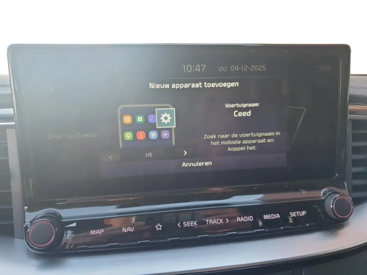 1.0T DynamicPlusLine DEMO | Direct beschikbaar | Stoel en stuurverwarming | Dodehoekdetectie | Getinte ramen achter | Elektrische achterklep | Keyless met startknop | Parkeersensoren voor en