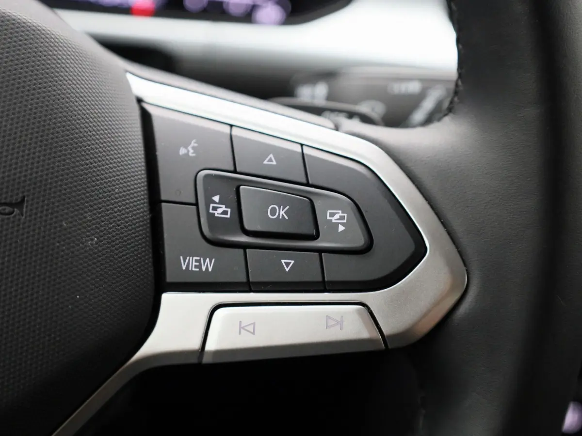 1.5 TSI Life Edition 150pk | EM | Automaat |  Navigatie | Climatronic (Automatische Airco) | Parkeersensoren | Parkeercamera | Cruise Control Adaptief |