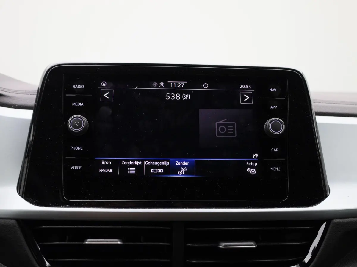 1.5 TSI Life Edition 150pk | EM | Automaat |  Navigatie | Climatronic (Automatische Airco) | Parkeersensoren | Parkeercamera | Cruise Control Adaptief |