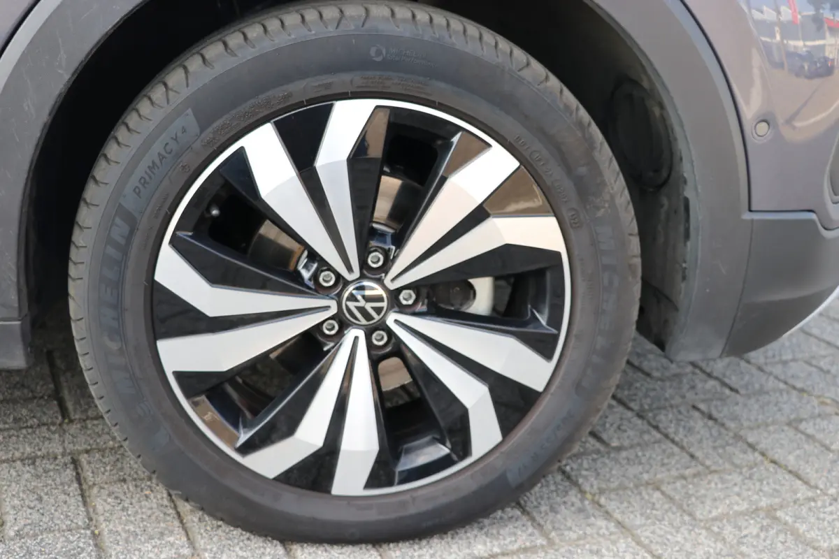1.0 TSI Life Edition