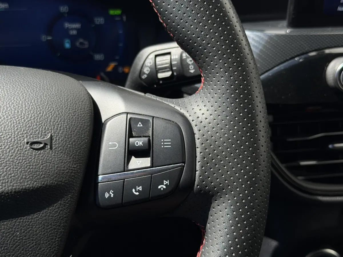 2.5 PHEV ST-Line | LED | virtual | cam | Carplay