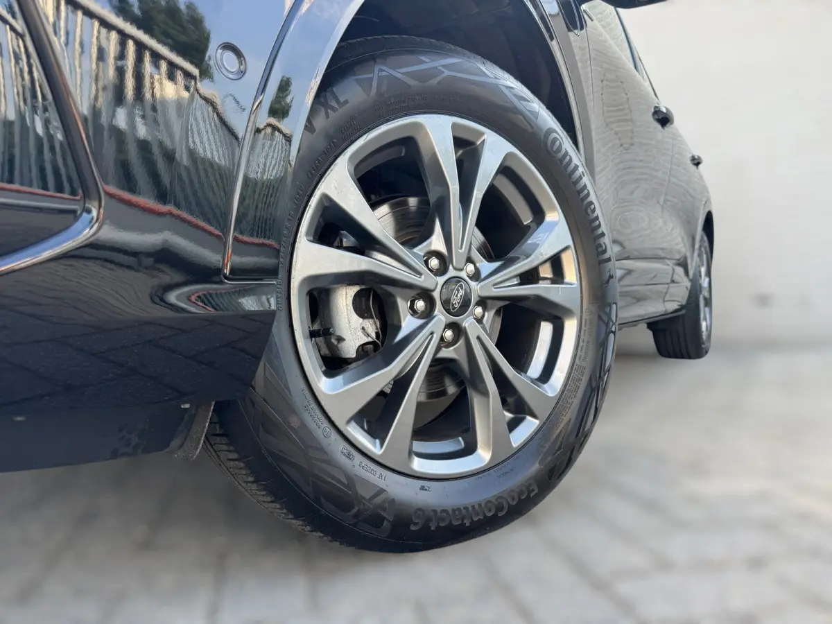 2.5 PHEV ST-Line X Nordic PHEV / ELEKTR. KLEP / WINTERPACK / CARPLAY / MATRIX / ALCANTARA / ELEKTR STOEL / CAMERA V+A
