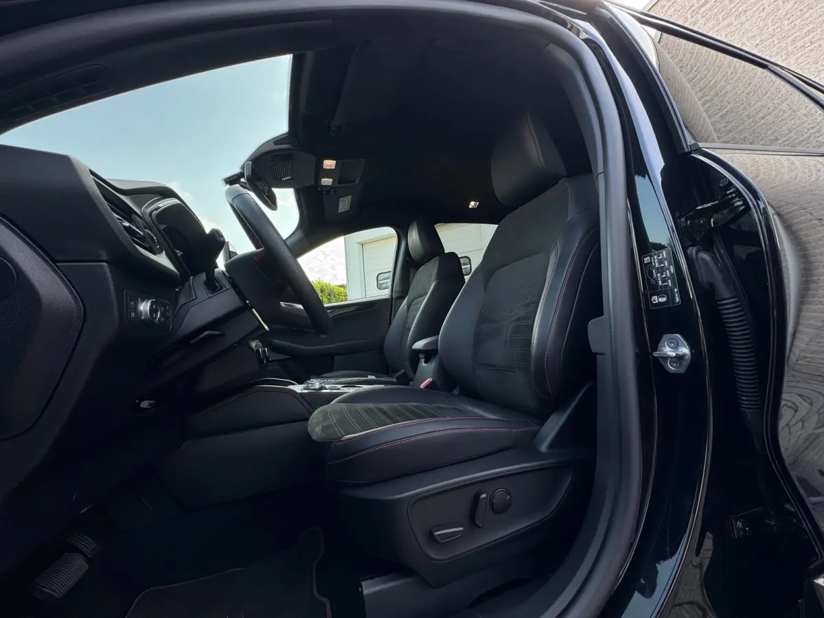 2.5 PHEV ST-Line X Nordic PHEV / ELEKTR. KLEP / WINTERPACK / CARPLAY / MATRIX / ALCANTARA / ELEKTR STOEL / CAMERA V+A