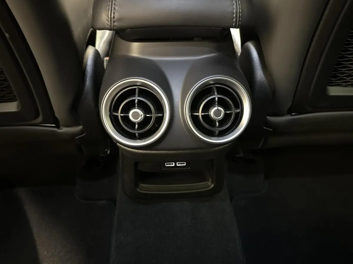 2.0 T AWD TREKHAAK LEER NAVI CRUISE ECC.