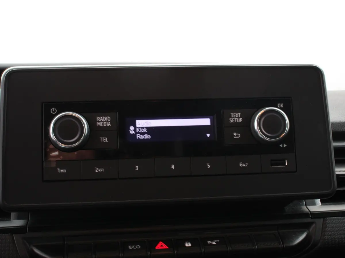 Acenta L1 45 kWh Automaat Airco Cruise control bluetooth Radio Elektrische ramen Schuifdeur