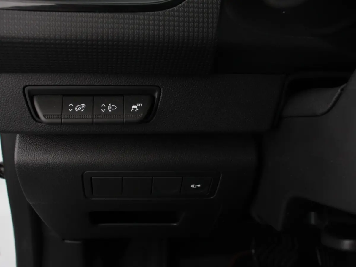 Acenta L1 45 kWh Automaat Airco Cruise control bluetooth Radio Elektrische ramen Schuifdeur