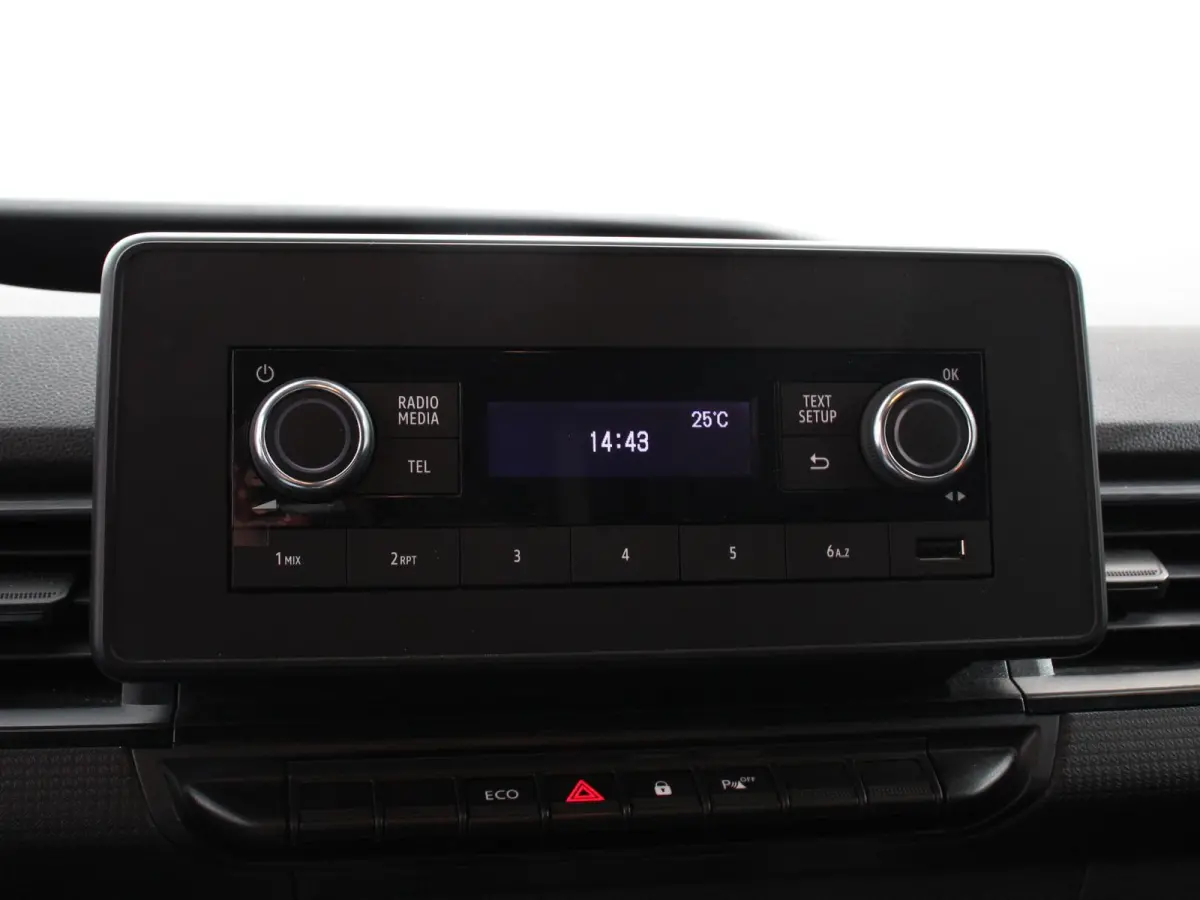 Acenta L1 45 kWh Automaat Airco Cruise control bluetooth Radio Elektrische ramen Schuifdeur
