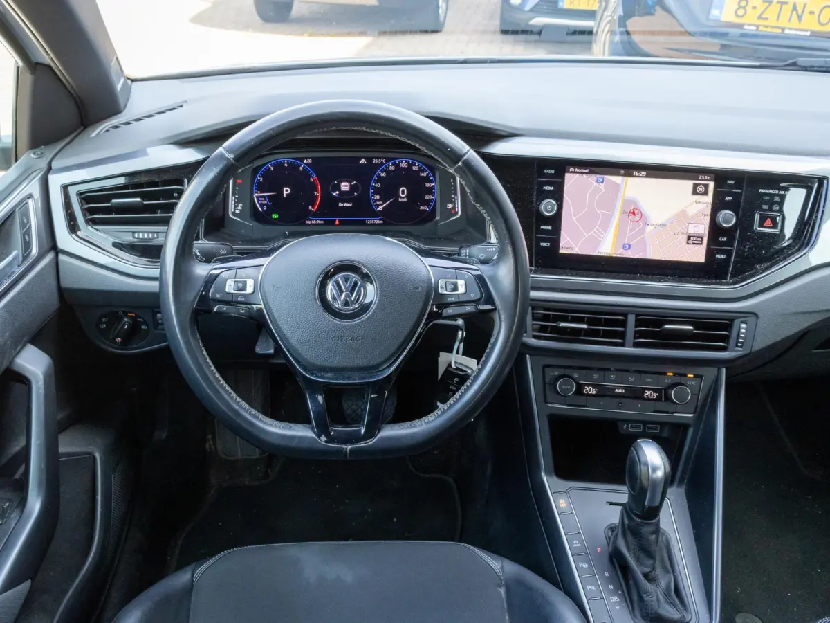1.0 TSI Comfortline Business Automaat ACC 16" Virtual cockpit