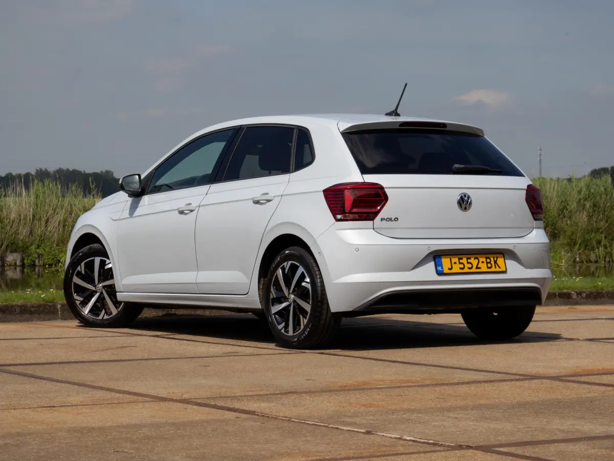 1.0 TSI Comfortline Business Automaat ACC 16" Virtual cockpit