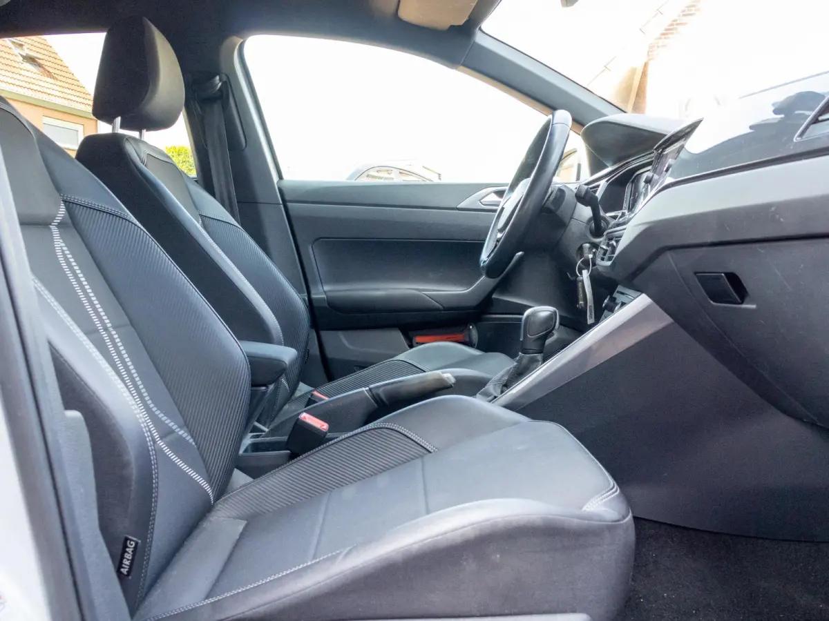 1.0 TSI Comfortline Business Automaat ACC 16" Virtual cockpit