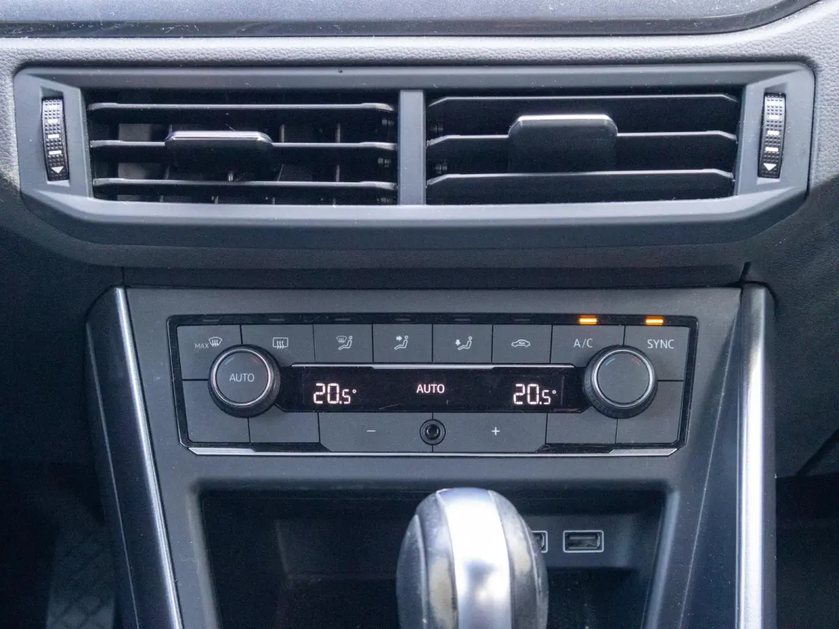 1.0 TSI Comfortline Business Automaat ACC 16" Virtual cockpit
