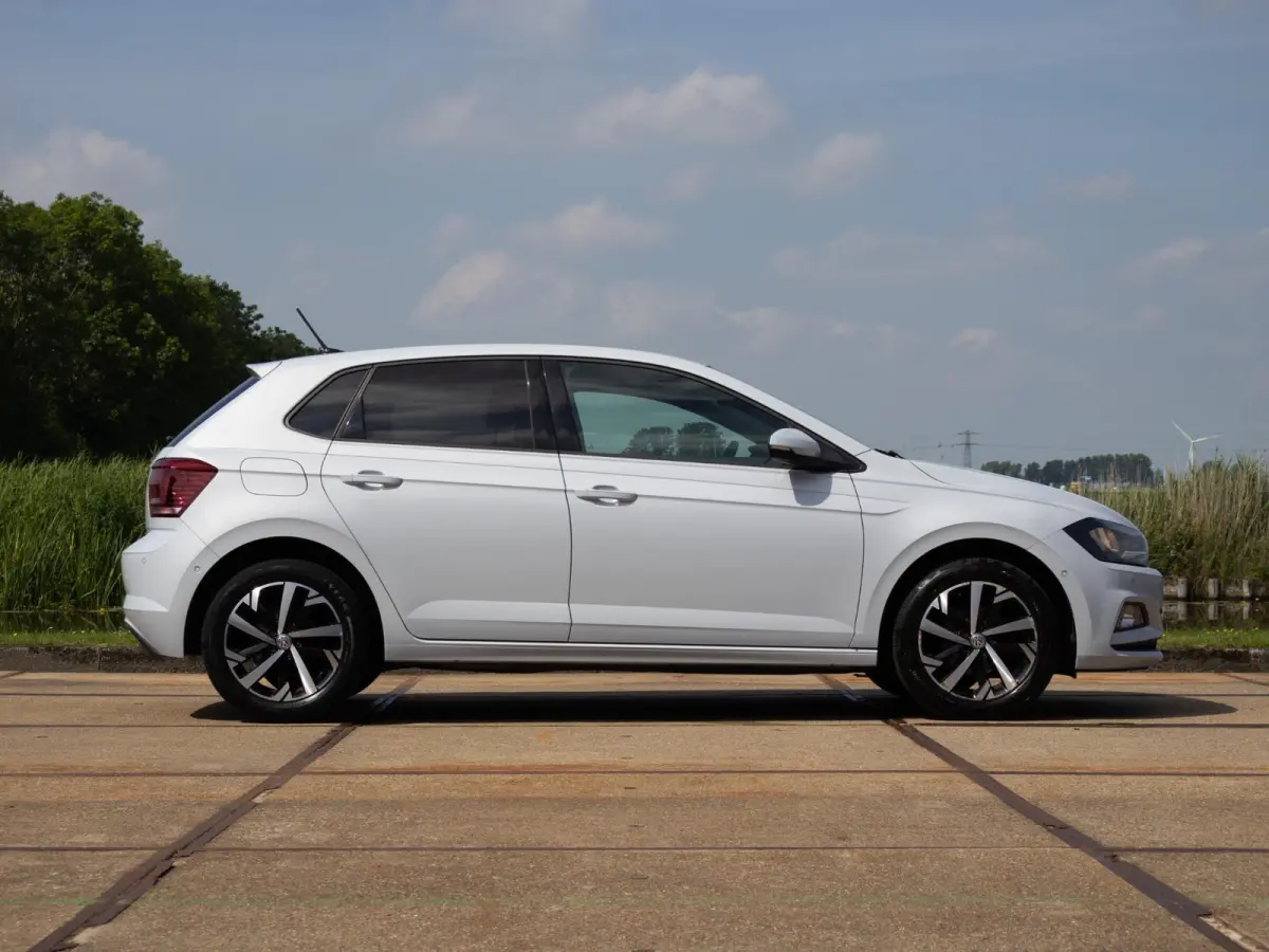 1.0 TSI Comfortline Business Automaat ACC 16" Virtual cockpit