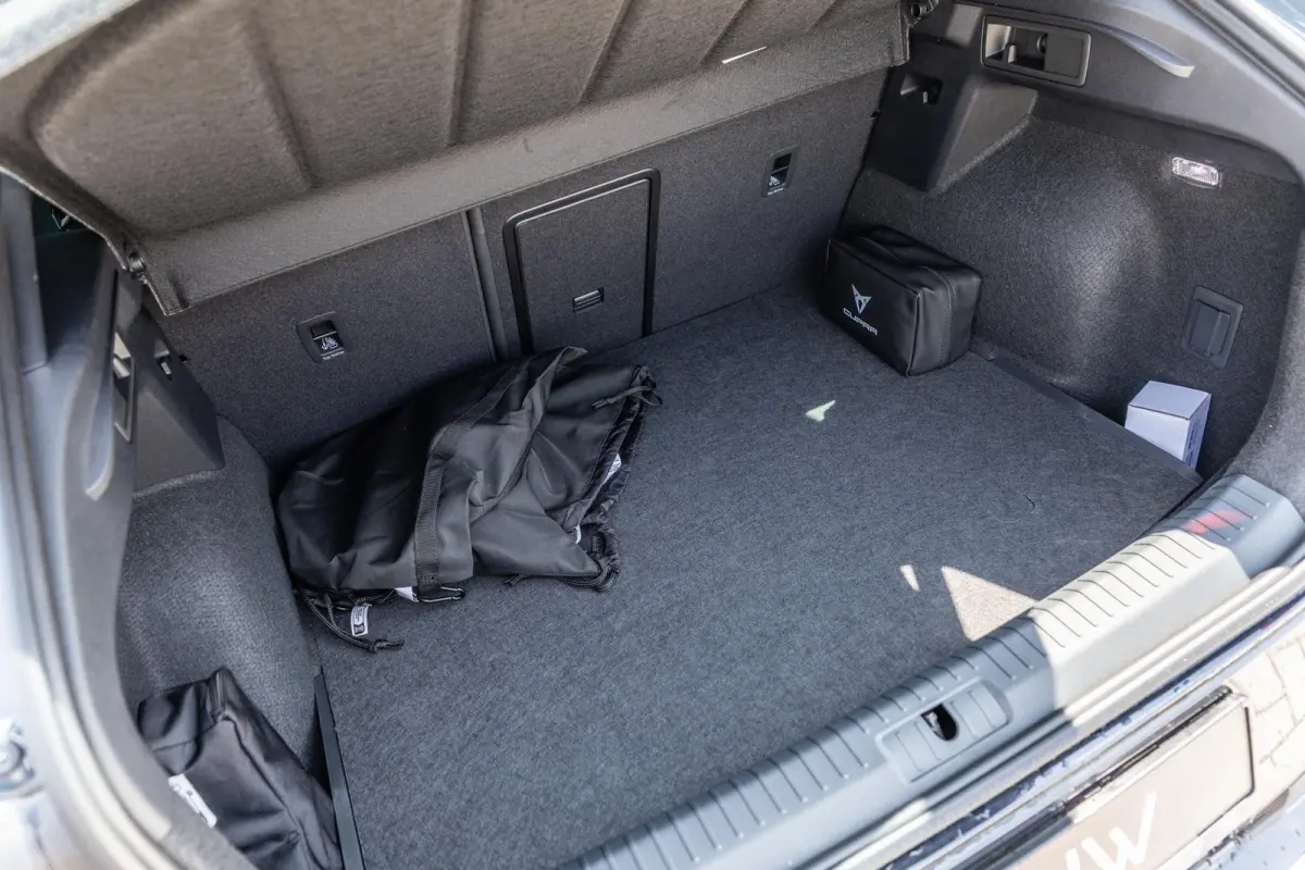 1.5 TSI e-Hybrid 204pk Business | Trekhaak Wegklapbaar | Sennheiser Audio