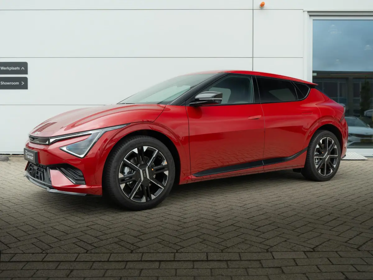 GT-Line Business Edition 84 kWh | OP VOORRAAD | Stoel verwarming l Elektrische kofferklep | GT pakket | LED | Keyless | 20 inch LMV
