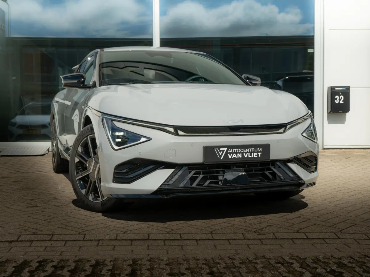 GT-Line Business Edition 84 kWh | OP VOORRAAD | Stoel verwarming l Elektrische kofferklep | GT pakket | LED | Keyless | 20 inch LMV