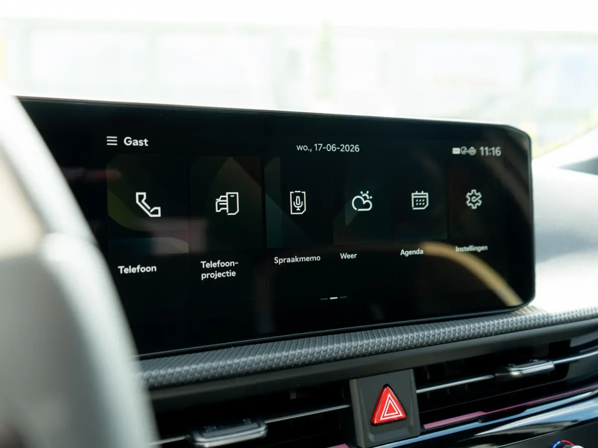 GT-Line Business Edition 84 kWh | OP VOORRAAD | Stoel verwarming l Elektrische kofferklep | GT pakket | LED | Keyless | 20 inch LMV