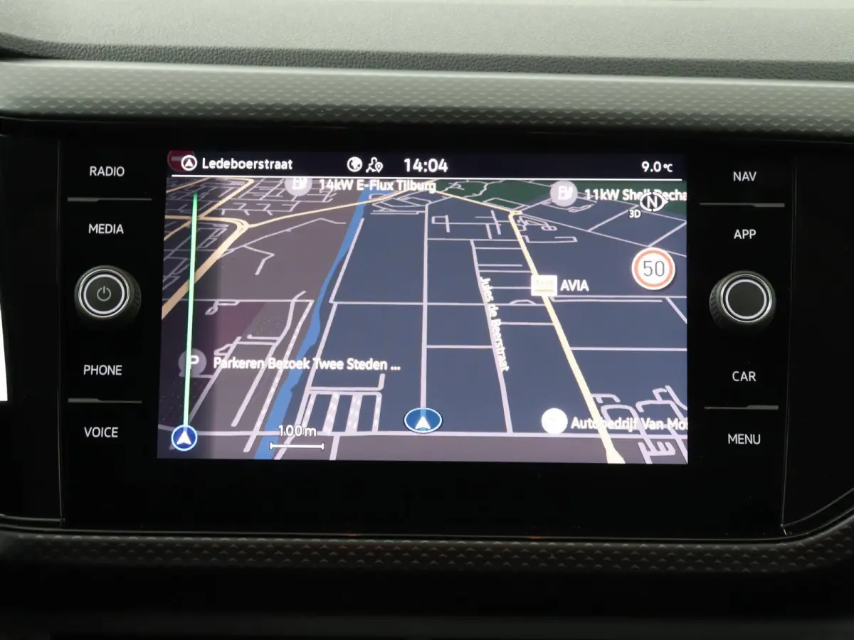 1.0 TSI Life Demo | Parkeersensoren Achter | Navigatie | App Connect | Lichtmetalen Velgen