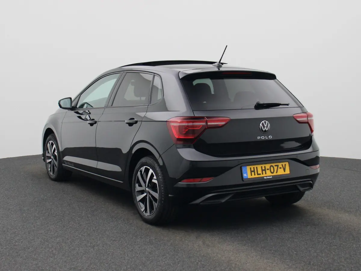 1.0 TSI Life Edition | Demo | Navigatie | Draadloze Apple Carplay | Panoramisch dak | Keyless | Adaptieve cruise control | Travel Assist | Parkeersensoren | Climate control | Stoelverwarming