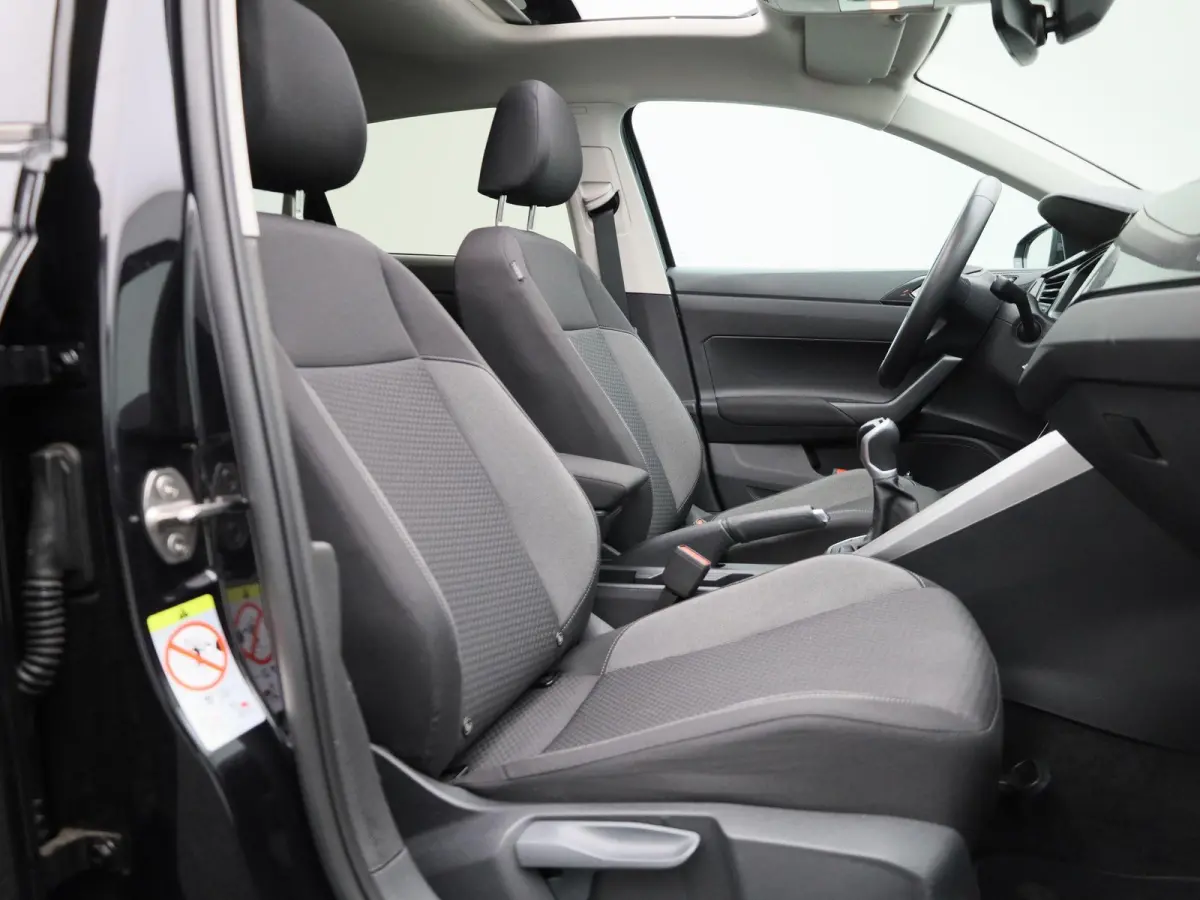 1.0 TSI Life Edition | Demo | Navigatie | Draadloze Apple Carplay | Panoramisch dak | Keyless | Adaptieve cruise control | Travel Assist | Parkeersensoren | Climate control | Stoelverwarming