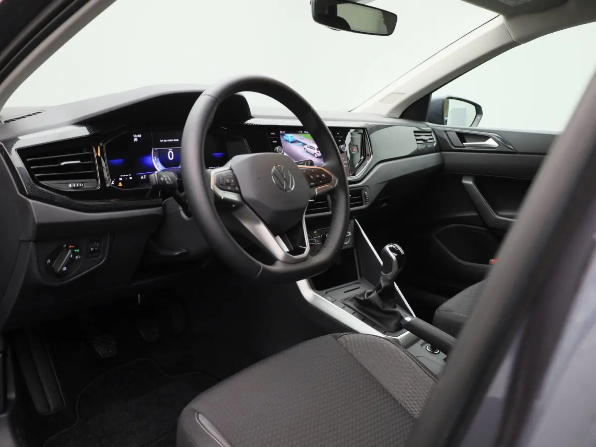 1.0 TSI Life Edition Demo | 95PK | Apple Carplay draadloos | Camera | Parkeersensoren achter | Android Auto draadloos | Ruiten getint | LED koplampen | Airco | Adaptive cruise control | DAB 