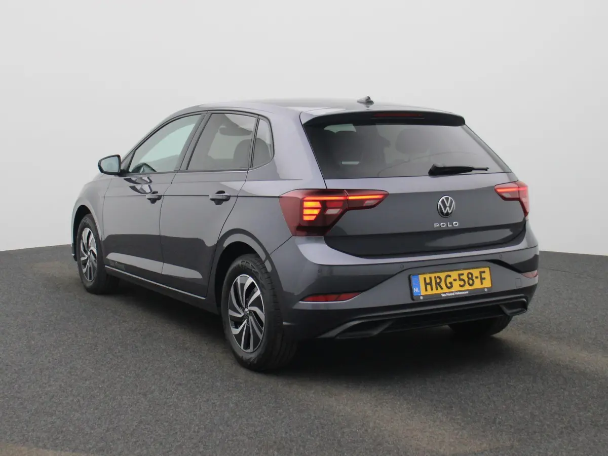 1.0 TSI Life Edition Demo | 95PK | Apple Carplay draadloos | Camera | Parkeersensoren achter | Android Auto draadloos | Ruiten getint | LED koplampen | Airco | Adaptive cruise control | DAB 