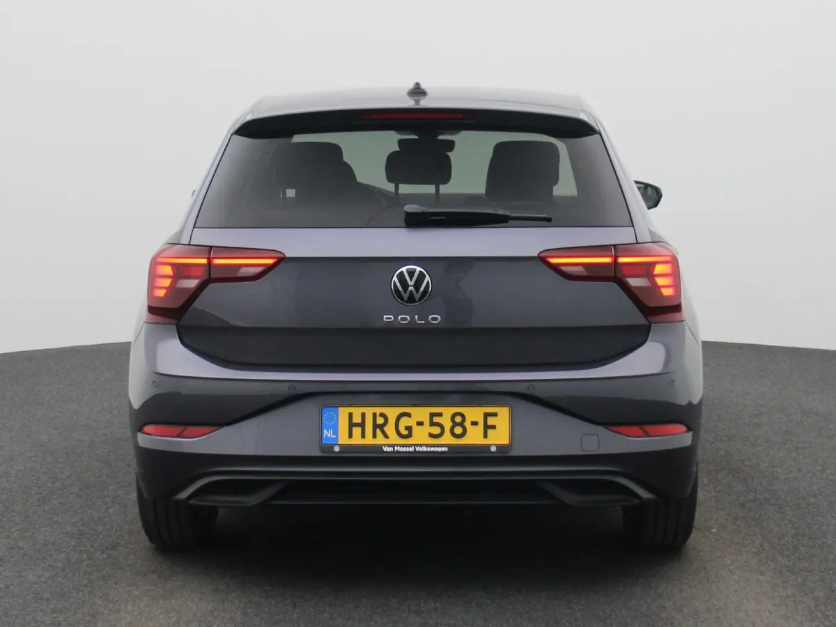 1.0 TSI Life Edition Demo | 95PK | Apple Carplay draadloos | Camera | Parkeersensoren achter | Android Auto draadloos | Ruiten getint | LED koplampen | Airco | Adaptive cruise control | DAB 