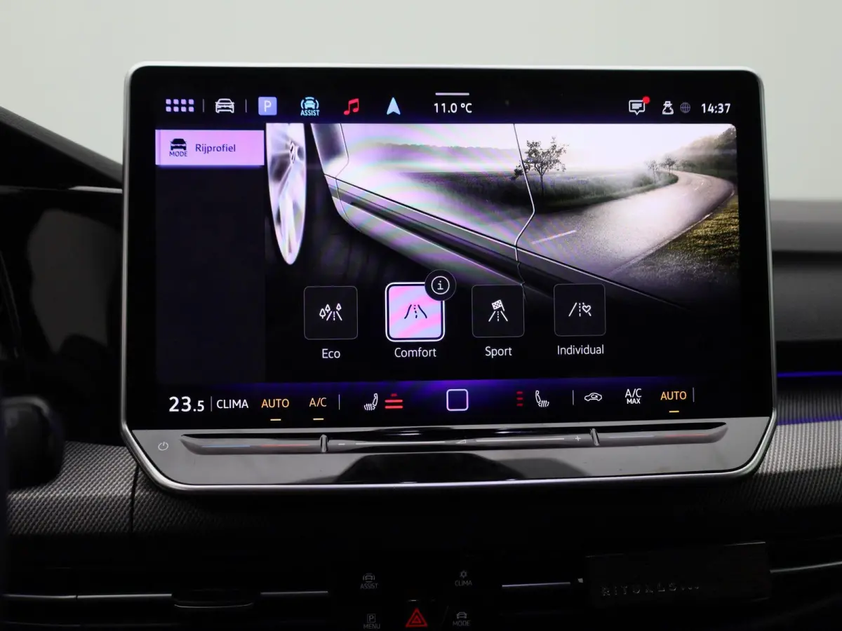 1.5 eTSI R-Line Edition | 116 PK | Demo | Automaat | Navigatie | Draadloze Apple Carplay | Adaptieve cruise control | Climate control | Stuur- en Stoelverwarming | Achteruitrij Camera | Park