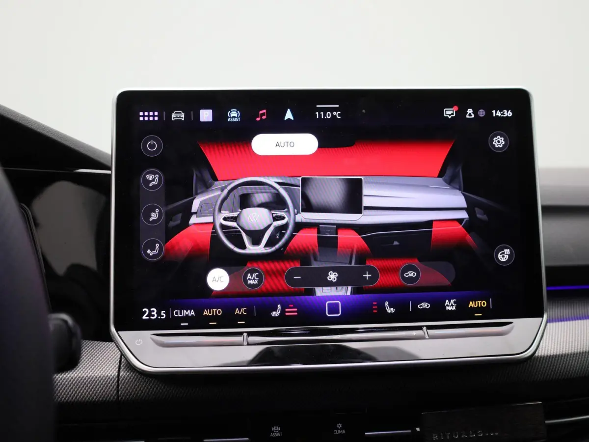 1.5 eTSI R-Line Edition | 116 PK | Demo | Automaat | Navigatie | Draadloze Apple Carplay | Adaptieve cruise control | Climate control | Stuur- en Stoelverwarming | Achteruitrij Camera | Park