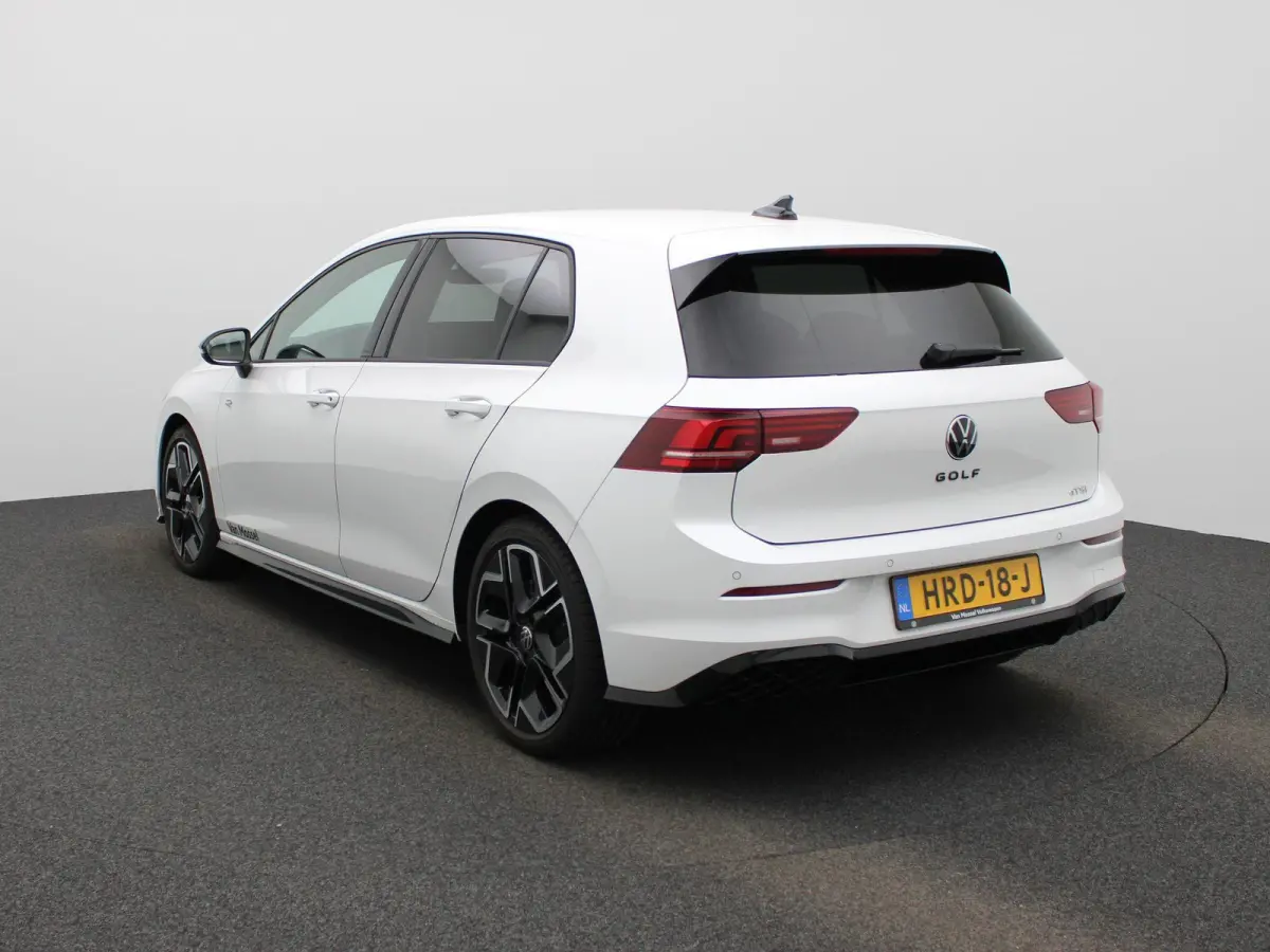 1.5 eTSI R-Line Edition | 116 PK | Demo | Automaat | Navigatie | Draadloze Apple Carplay | Adaptieve cruise control | Climate control | Stuur- en Stoelverwarming | Achteruitrij Camera | Park