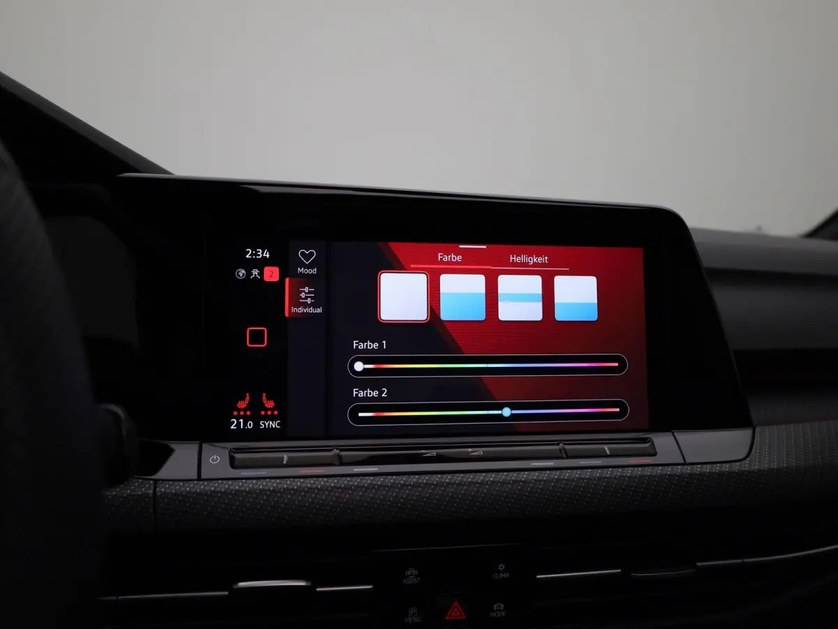 1.5 eTSI R-Line Business 150 PK | Automaat | Panoramisch Schuif - Kanteldak | Navigatie | Digital Cockpit pro | Keyless | Stoelverwarming | Ledachterlichten met dynamisch knipperlicht | Acht
