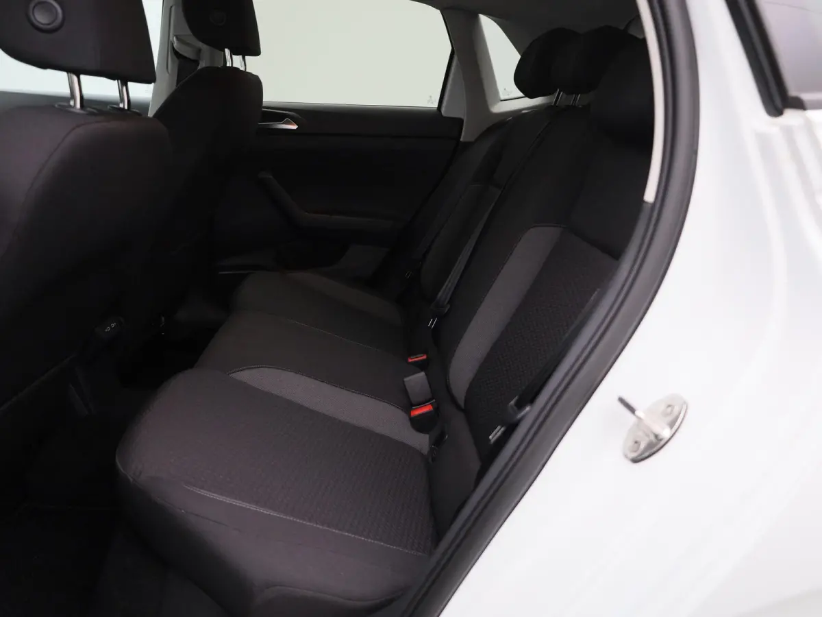 1.0 TSI Life Edition | EM | Automaat | Navigatie | Carplay | Climatronic (Automatische Airco) | Digital Cockpit | Parkeercamera