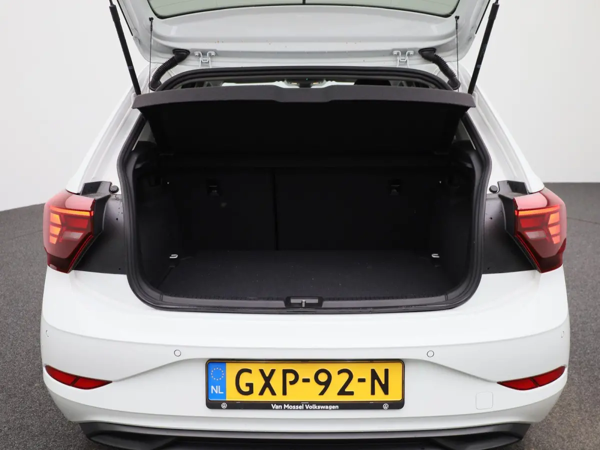 1.0 TSI Life Edition | EM | Automaat | Navigatie | Carplay | Climatronic (Automatische Airco) | Digital Cockpit | Parkeercamera