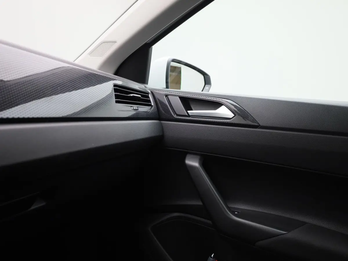 1.0 TSI Life Edition | EM | Automaat | Navigatie | Carplay | Climatronic (Automatische Airco) | Digital Cockpit | Parkeercamera