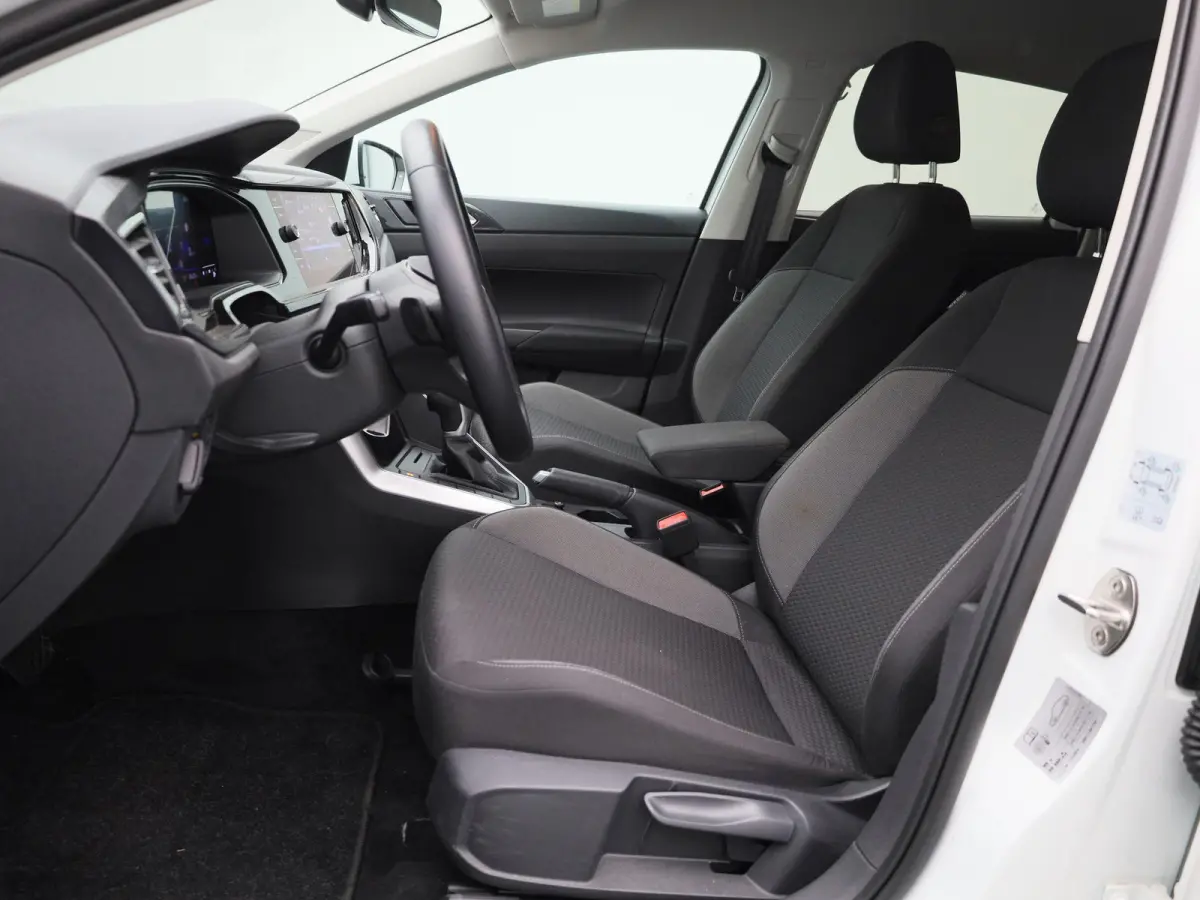 1.0 TSI Life Edition | EM | Automaat | Navigatie | Carplay | Climatronic (Automatische Airco) | Digital Cockpit | Parkeercamera