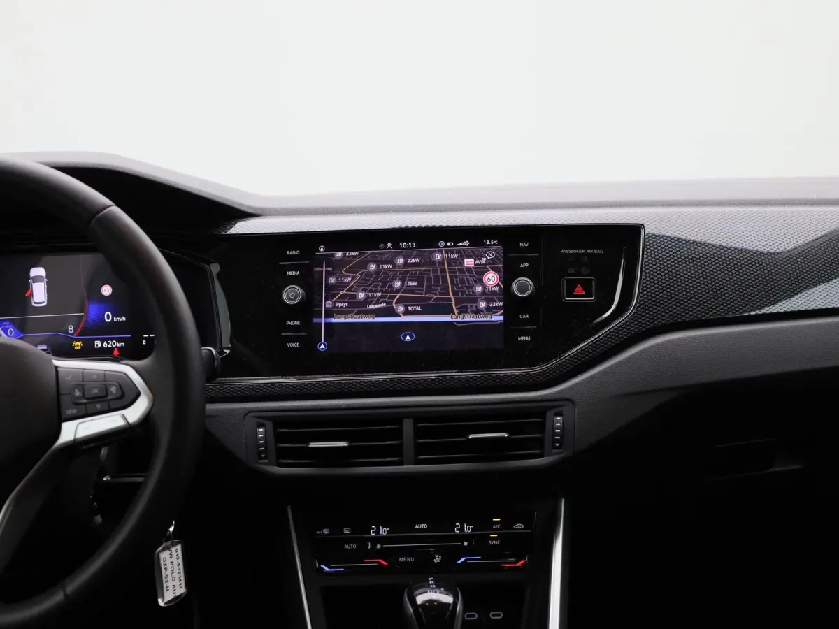 1.0 TSI Life Edition | EM | Automaat | Navigatie | Carplay | Climatronic (Automatische Airco) | Digital Cockpit | Parkeercamera