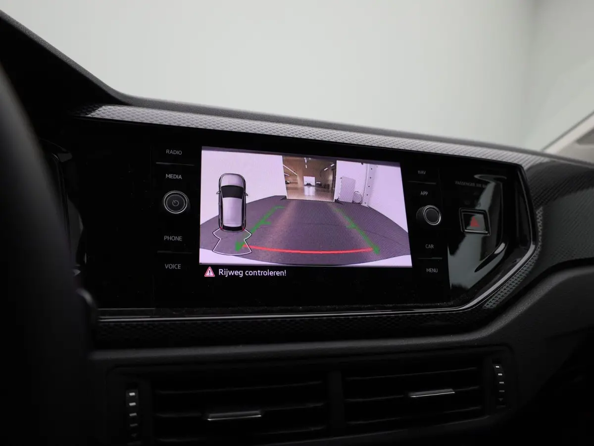 1.0 TSI Life Edition | EM | Automaat | Navigatie | Carplay | Climatronic (Automatische Airco) | Digital Cockpit | Parkeercamera