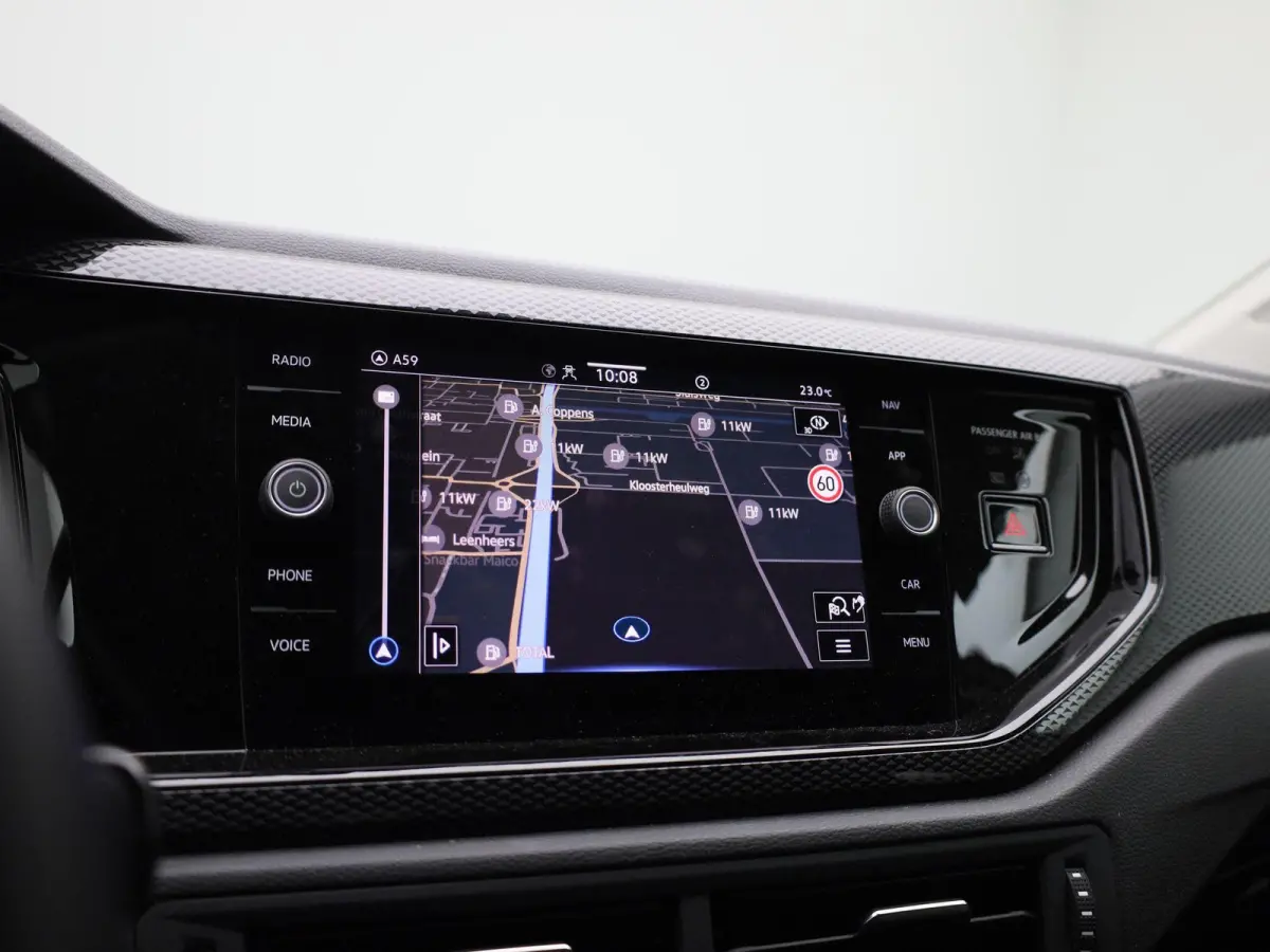 1.0 TSI Oranje Edition | EM | 115 PK | Automaat | Digital Cockpit | Keyless | Navigatie | Parkeercamera