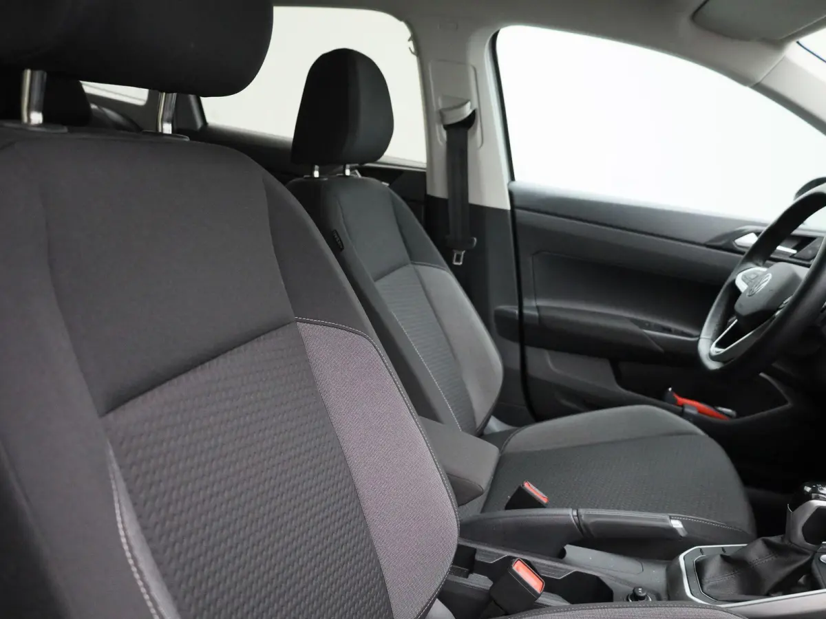 1.0 TSI Oranje Edition | EM | 115 PK | Automaat | Digital Cockpit | Keyless | Navigatie | Parkeercamera