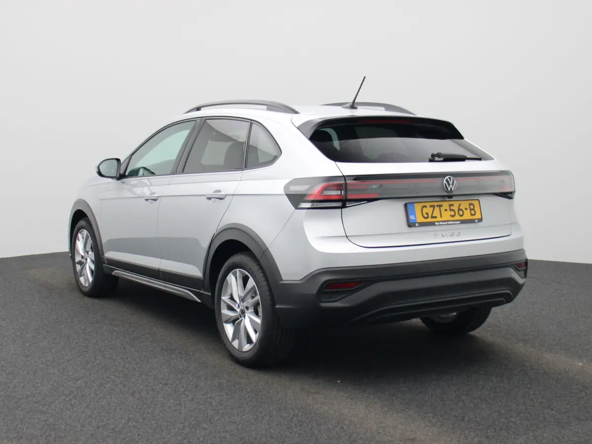 1.0 TSI Oranje Edition | EM | 115 PK | Automaat | Digital Cockpit | Keyless | Navigatie | Parkeercamera
