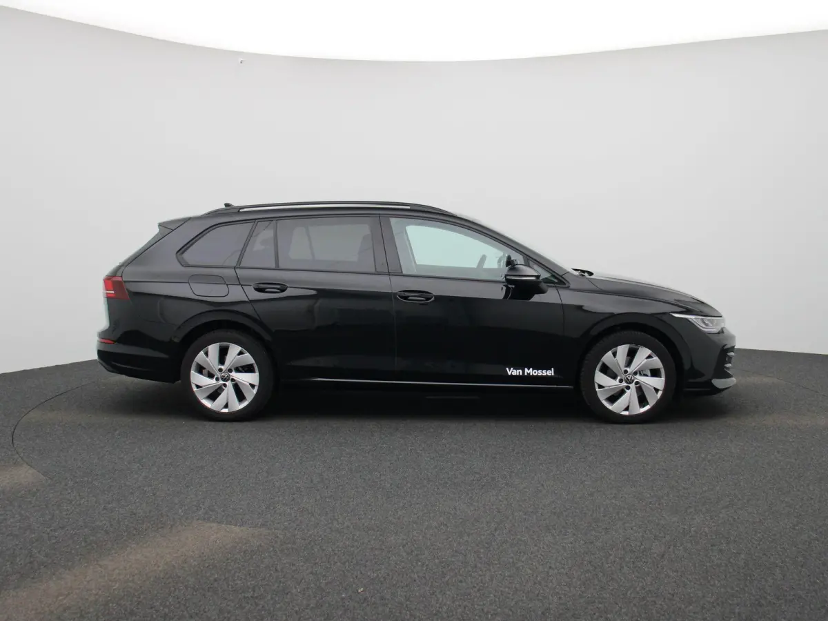 1.5 TSI Life Edition | 130 PK | EM | Digital Cockpit | Keyless Start | Elektrische Kofferbakklep |