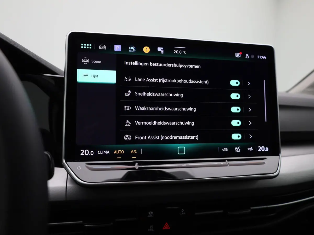 1.5 TSI Life Edition | EM | 130 PK | Digital Cockpit | Keyless Start | Elektrische Kofferbakklep |