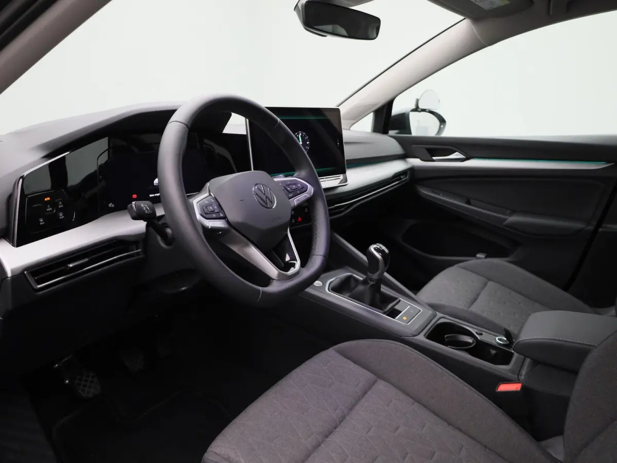 1.5 TSI Life Edition | EM | 130 PK | Digital Cockpit | Keyless Start | Elektrische Kofferbakklep |