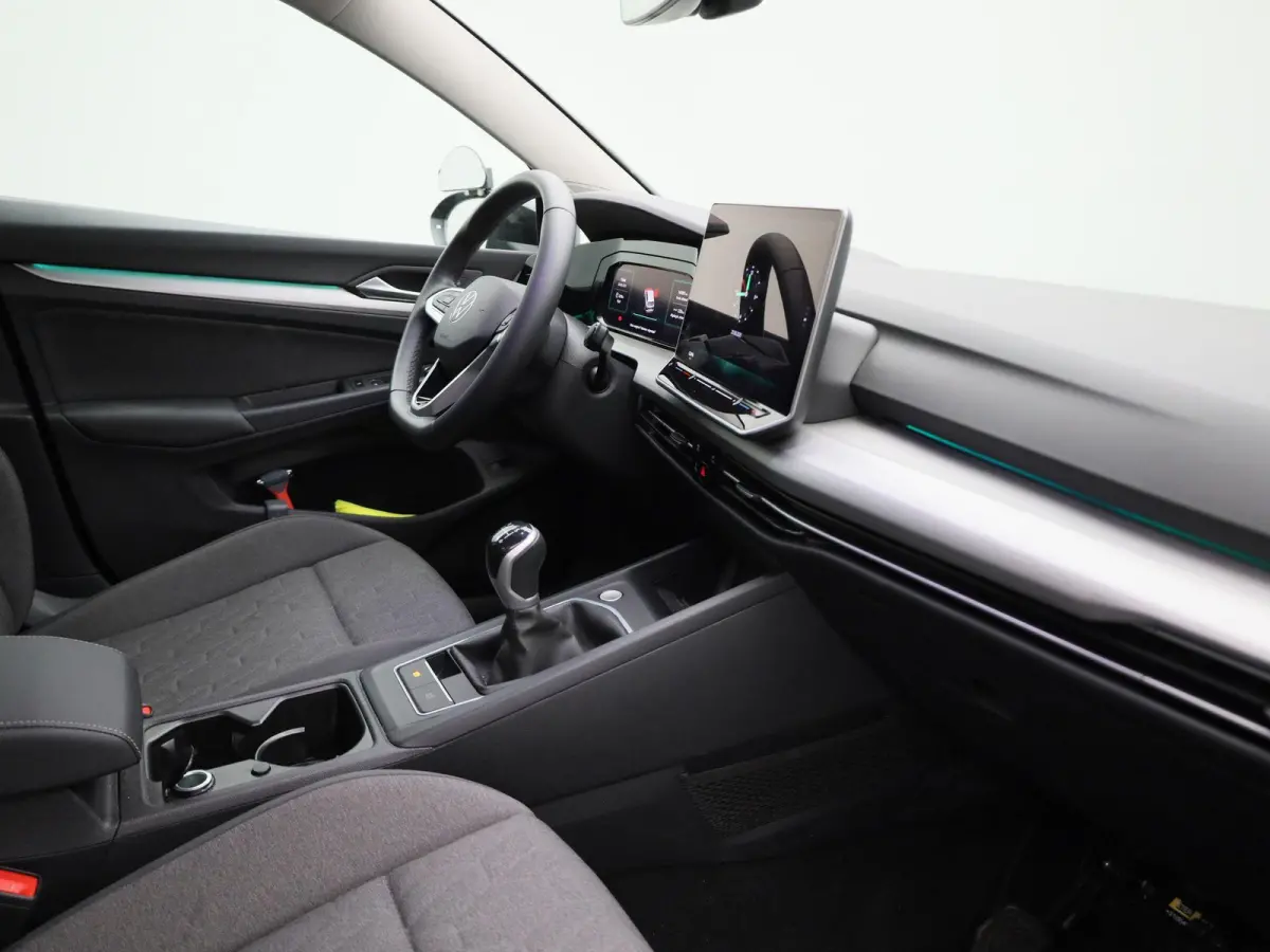1.5 TSI Life Edition | EM | 130 PK | Digital Cockpit | Keyless Start | Elektrische Kofferbakklep |