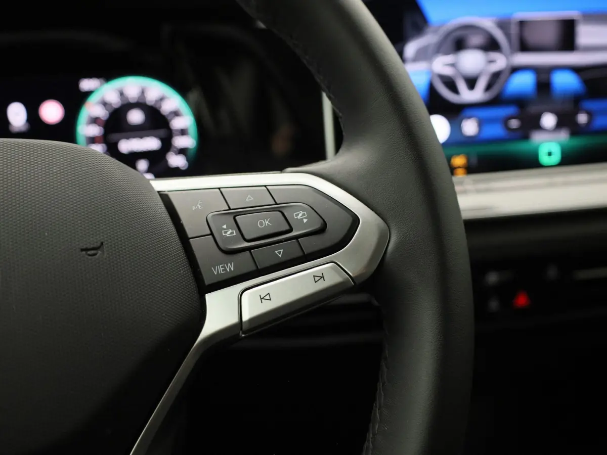 1.5 TSI Life Edition | EM | 130 PK | Digital Cockpit | Keyless Start | Elektrische Kofferbakklep |