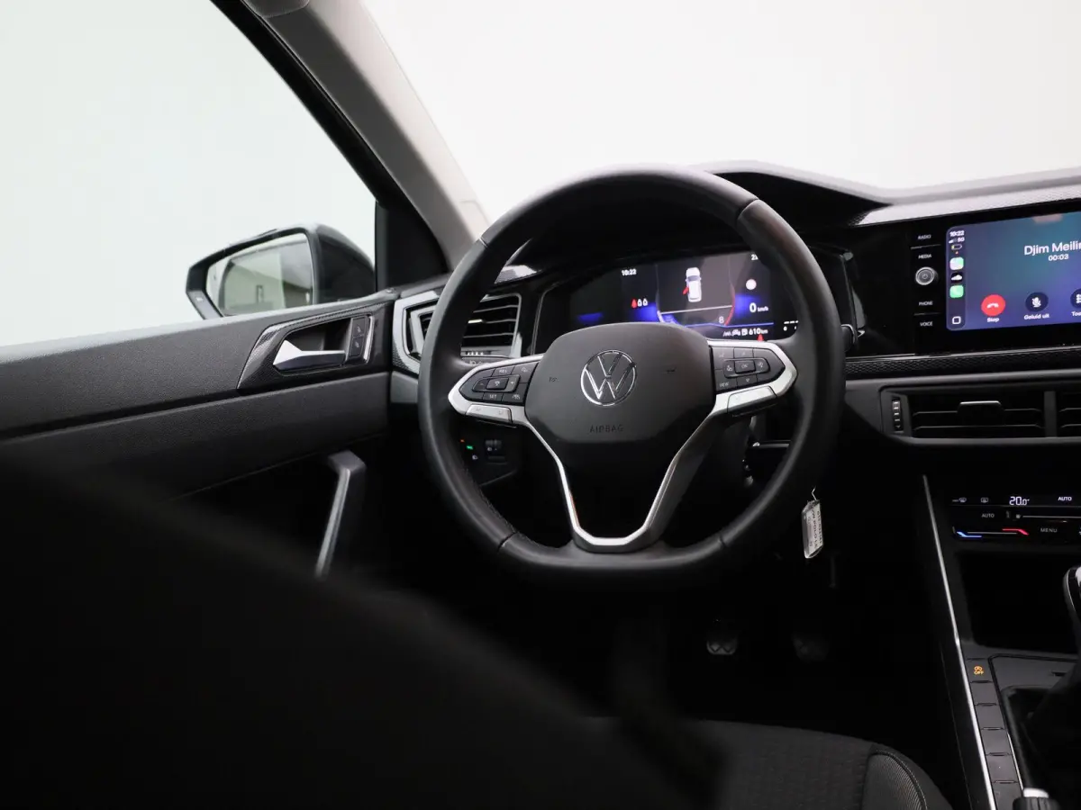 1.0 TSI Life Edition | 95 PK | EM | Navigatie | Climatronic (Automatische Airco) | Lichtmetalen Velgen | Parkeercamera | Carplay / Android Auto