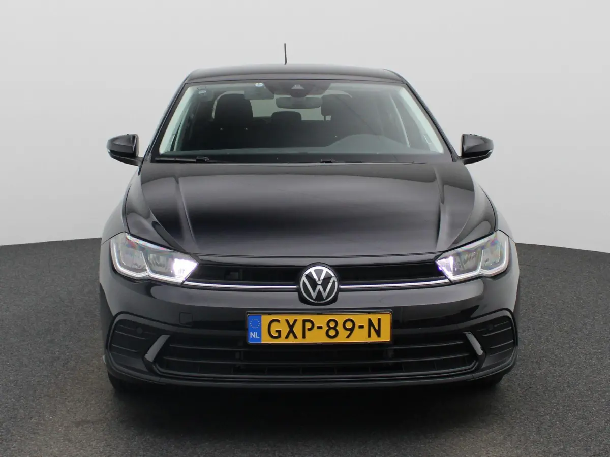 1.0 TSI Life Edition | 95 PK | EM | Navigatie | Climatronic (Automatische Airco) | Lichtmetalen Velgen | Parkeercamera | Carplay / Android Auto